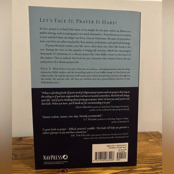 A Praying Life by Paul E. Miller - Soft Cover Paperback - Picture 4 of 4